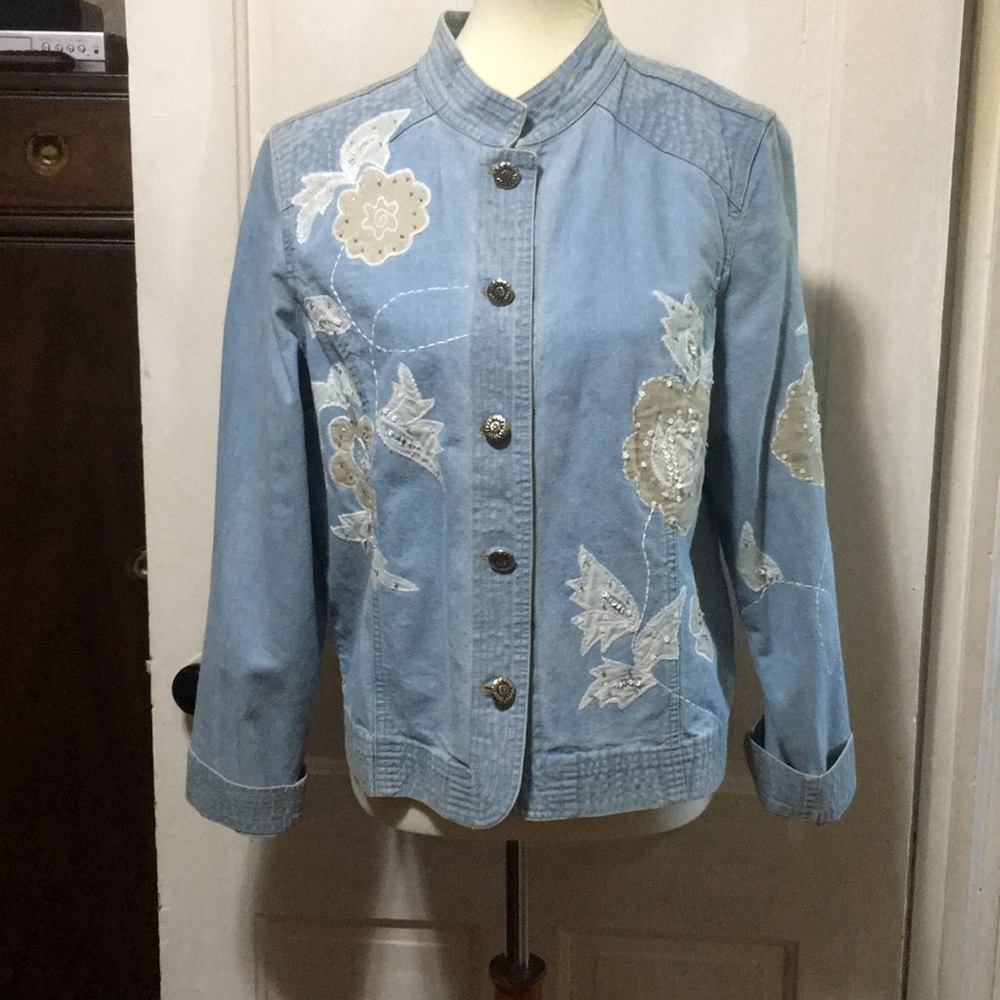 🌺🌺Jean Jacket🌺🌺NWOT🌺🌺